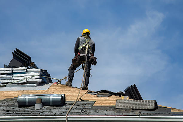 Professional Gutter Installation technician working in Artesia, NM